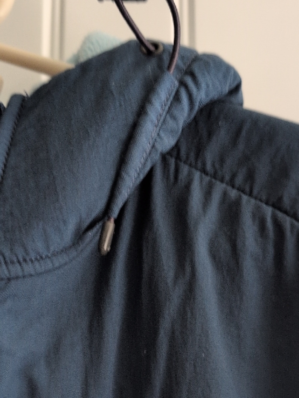 The North Face Light Blue and Teal Hooded Fleece Jacket - Picture 4 of 7
